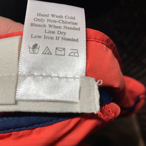 Chico’s Size 0 Button Front Red Quilted Jacket. Pre-Owned - Picture 7 of 12